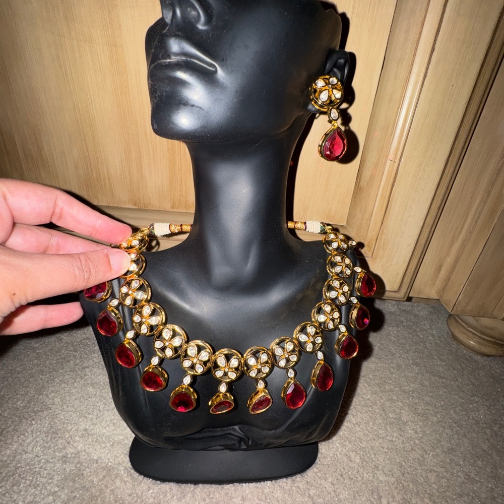 Kundan Elegant Gold and Red Jewelry Set
